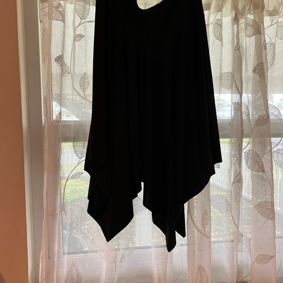 Skirt - Picture 2 of 2